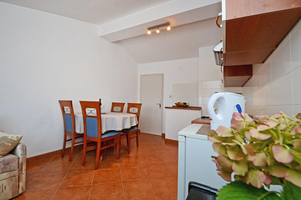 Apartment Lili Poreč Eksteriør billede